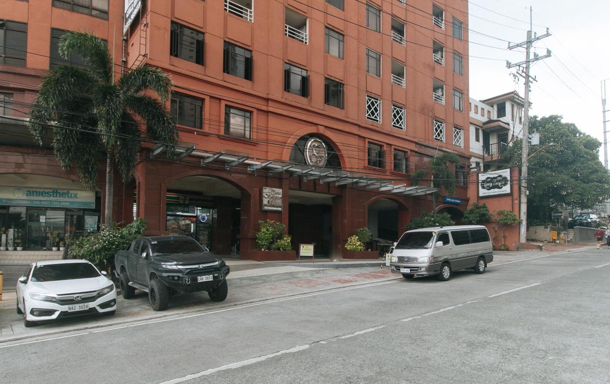 Torre Venezia Suites Quezon City Exterior photo