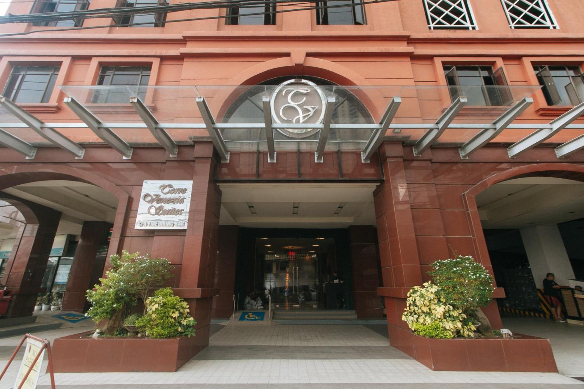Torre Venezia Suites Quezon City Exterior photo